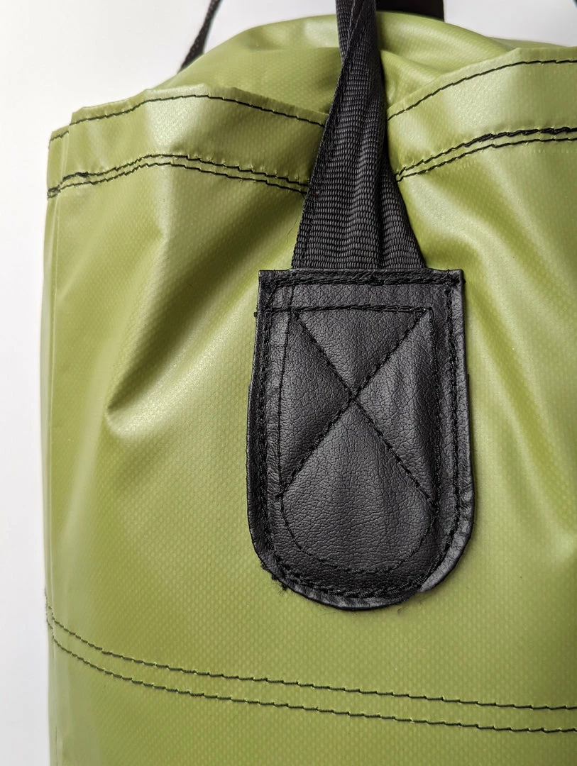 CFS 5ft Muay Thai Boxing Banana 95lbs FILLED Heavy Bag Green Punch/Kick Bags 3 CFS 5ft Muay Thai Boxing Banana 95lbs FILLED Heavy Bag Green Punch/Kick Bags