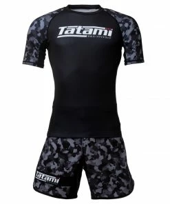 Tatami Fightwear Recharge Short Sleeve Rash Guard Rashguard 6 Tatami Fightwear Recharge Short Sleeve Rash Guard Rashguard